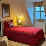 Logis Saint-flaceau Bed and Breakfast Λε Μανς