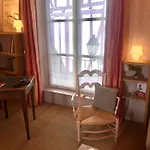 Logis Saint-flaceau Bed and Breakfast 4*