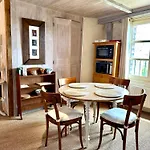 Bed and Breakfast Logis Saint-flaceau Λε Μανς