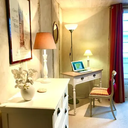 Couette-café Logis Saint-flaceau 4*