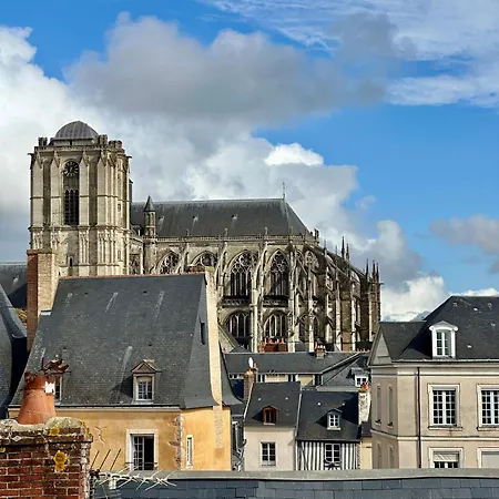 Bed & Breakfast Logis Saint-flaceau 4*