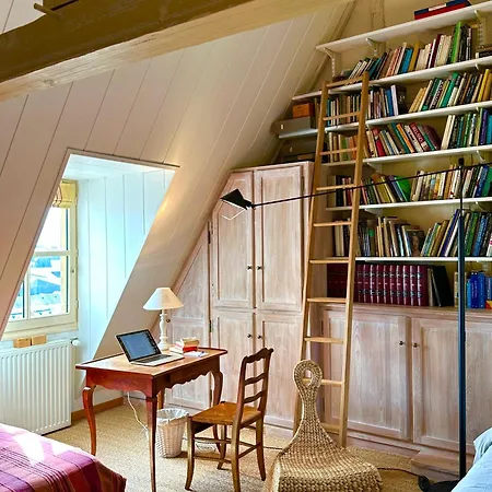 Logis Saint-flaceau 4*