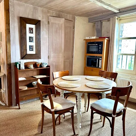 Bed & Breakfast Logis Saint-flaceau Le Mans