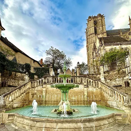 Logis Saint-flaceau Le Mans