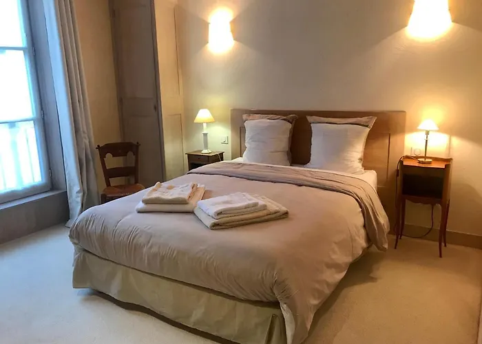 Logis Saint-flaceau 4*