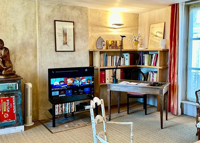 Oda ve Kahvaltı Logis Saint-flaceau